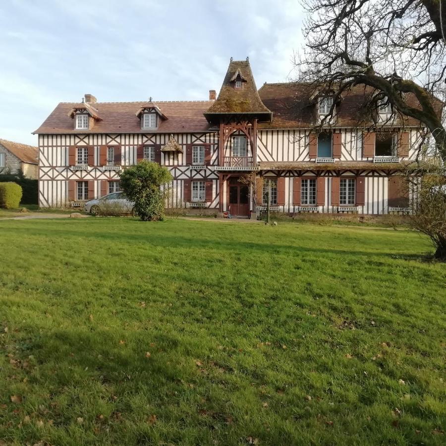 Lieu Baudouin Bed & Breakfast Livarot-Pays-d'Auge Exterior photo